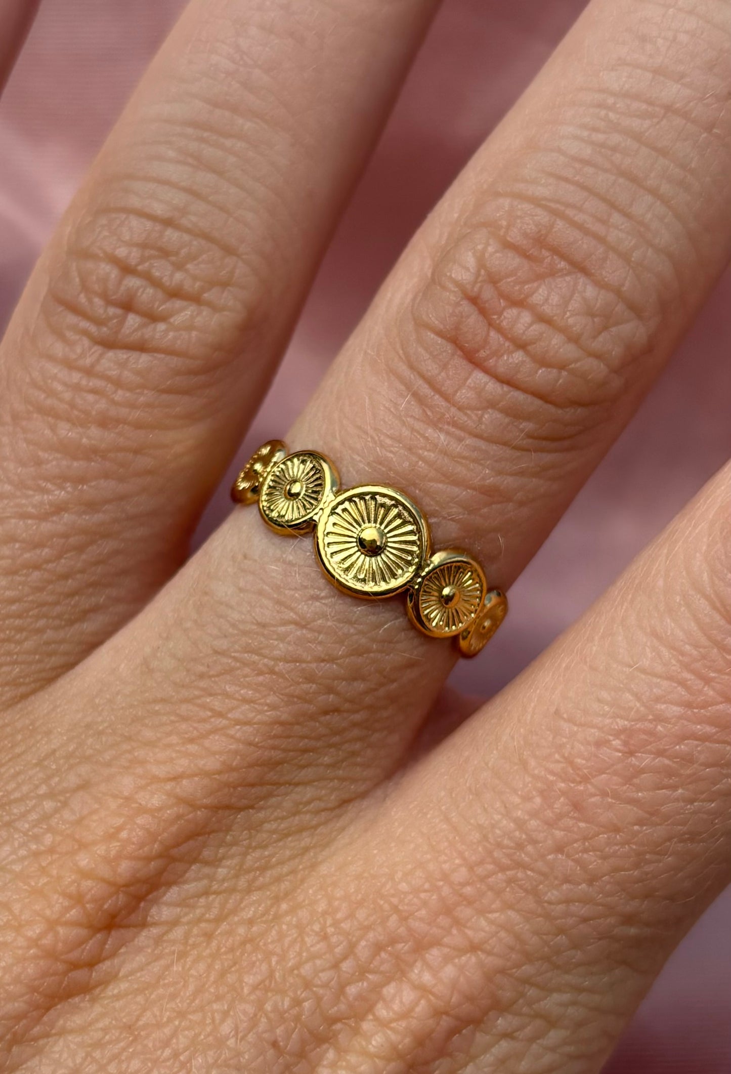 Trendy Ring van stainless steel – verstelbare ring voor een perfecte pasvorm, stijlvol en geschikt voor iedereen in het Goud