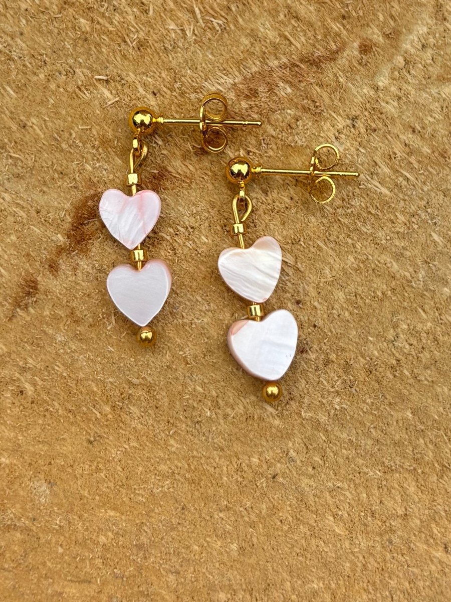 Trendy Pearl Hartjes Oorbel van stainless steel – elegant met parel hartjes, verkrijgbaar in goud en zilver