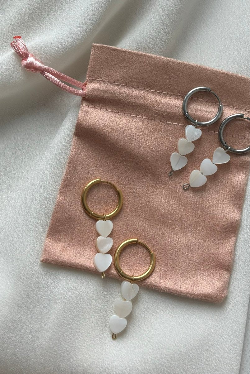 Trendy Pearl Hartjes Oorbel van stainless steel – elegante ketting met parels, verkrijgbaar in goud en zilver