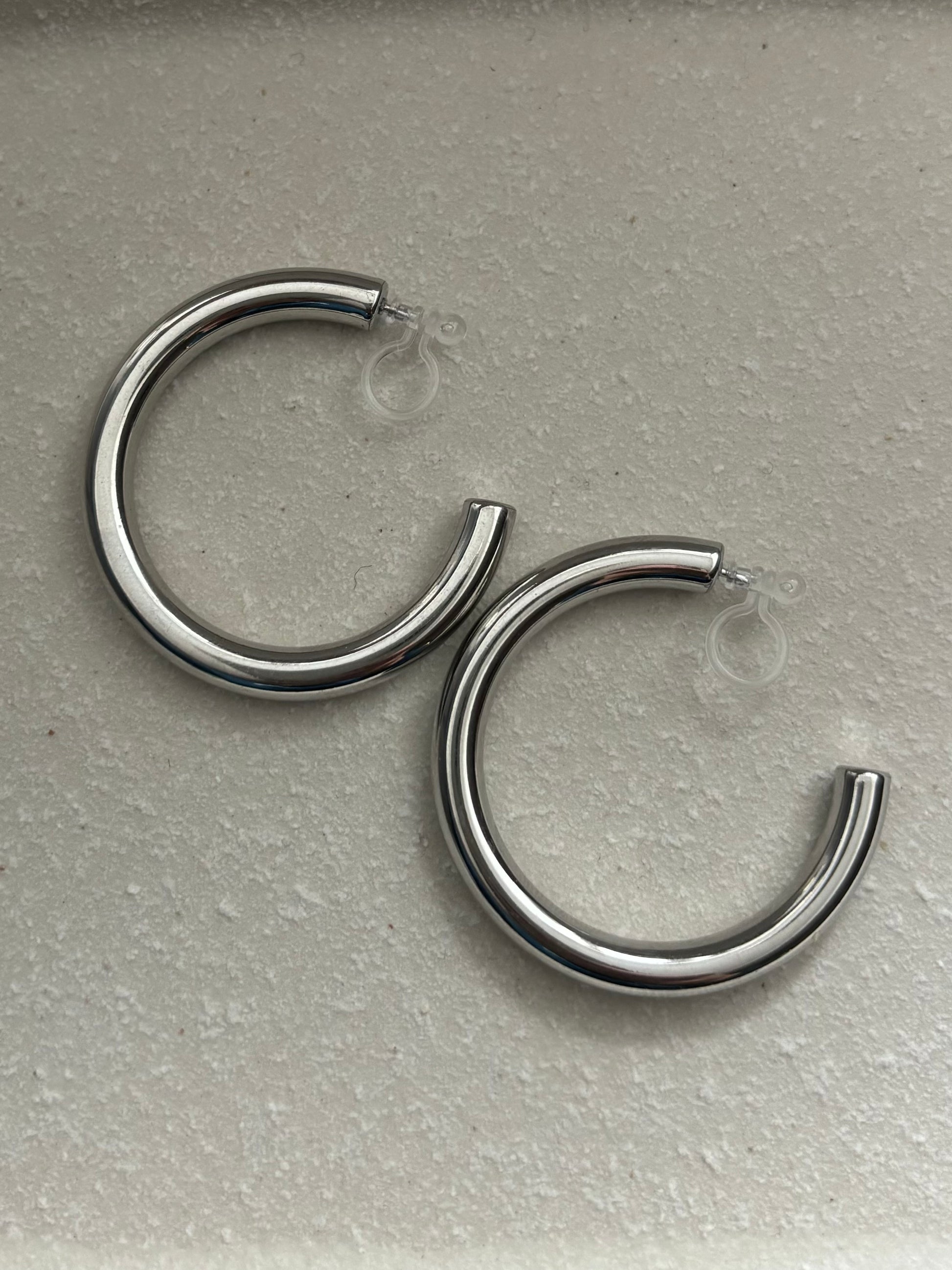 Trendy Clipp-on Earrings Silver