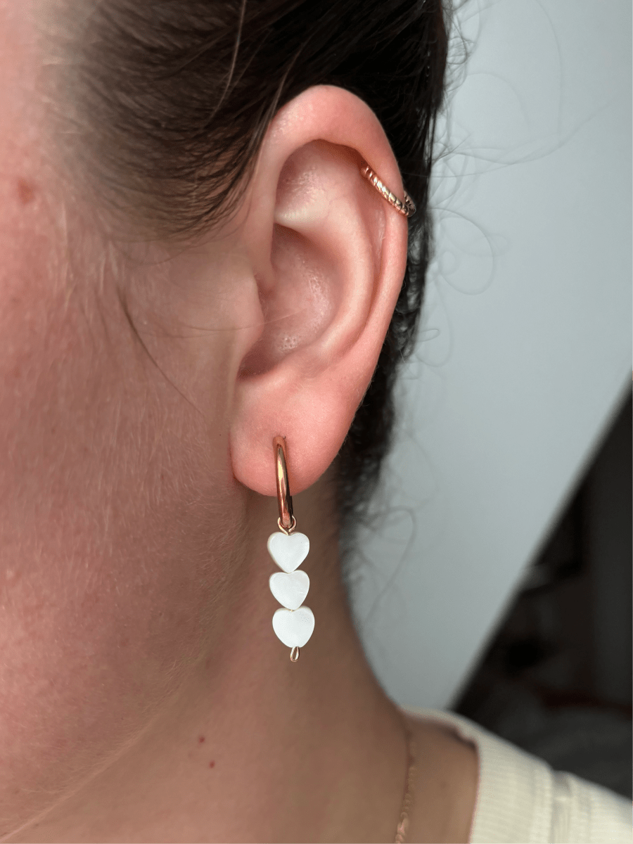 Trendy Pearl Hartjes Oorbel van stainless steel – elegante ketting met parels, verkrijgbaar in goud en zilver