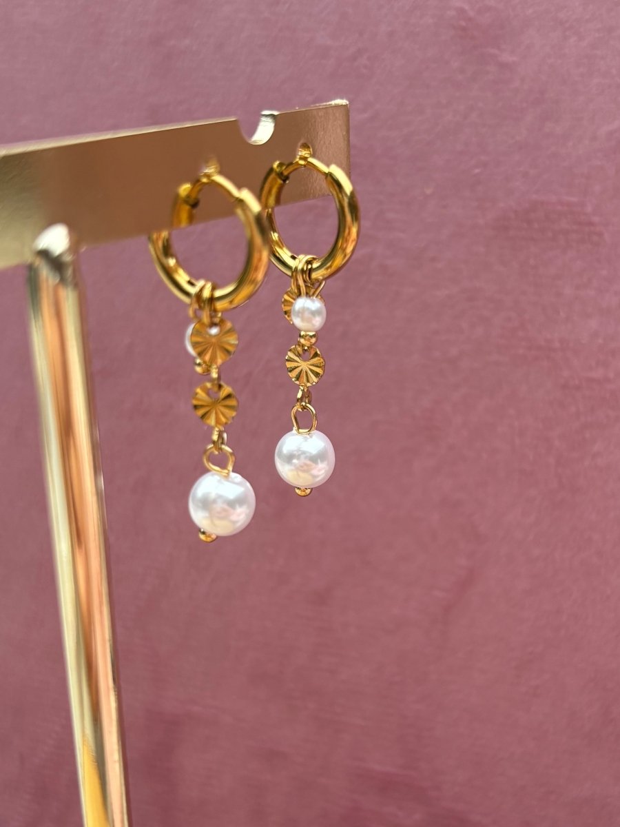 Stainless Steel oorbel met parel, stijlvolle en duurzame oorbellen van stainless steel voor elke gelegenheid