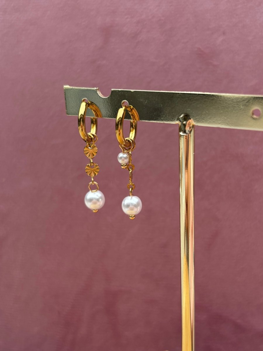 Stainless Steel oorbel met parel, stijlvolle en duurzame oorbellen van stainless steel voor elke gelegenheid