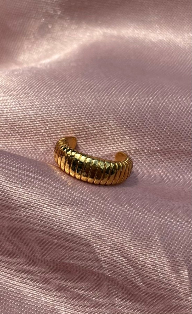 Stainless Steel gouden earcuff pijnloos trendy en comfortabel, waterproof earcuff voor dagelijks gebruik