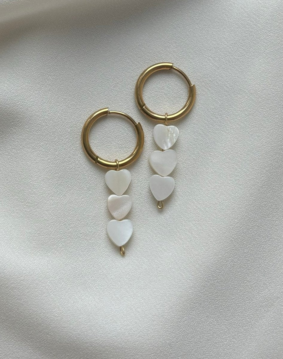 Trendy Pearl Hartjes Oorbel van stainless steel – elegante ketting met parels, verkrijgbaar in goud en zilver