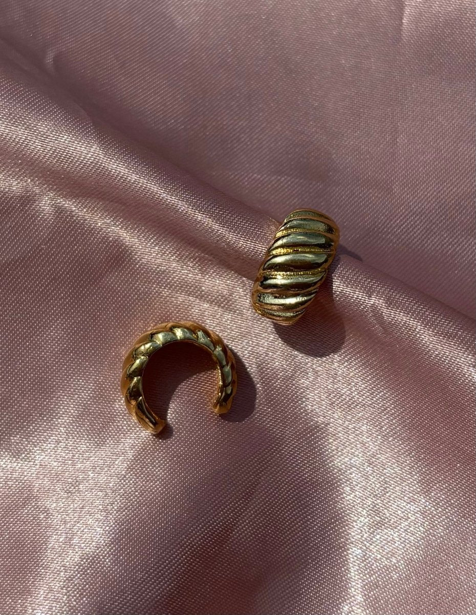 Stainless Steel Gouden earcuff pijnloos trendy en comfortabel, waterproof earcuff voor dagelijks gebruik