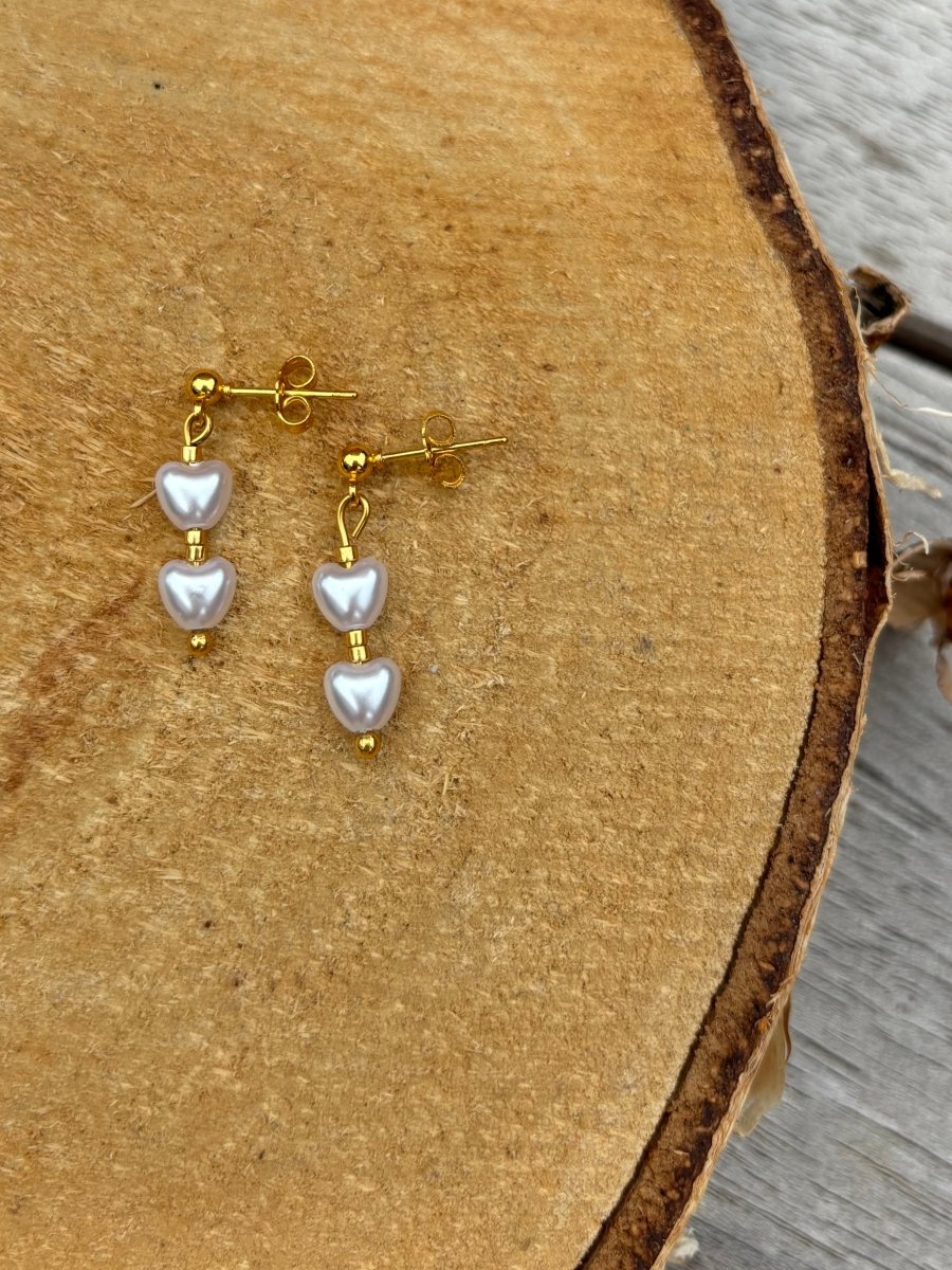 Trendy Pearl Hartjes Oorbel van stainless steel – elegante Oorbel met parel hartjes, verkrijgbaar in goud en zilver