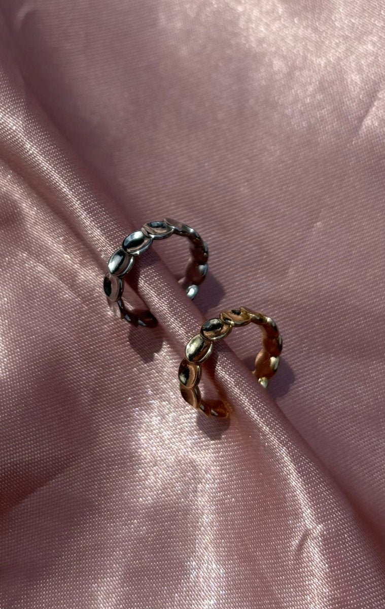 Stainless Steel Zilver en Gouden earcuff pijnloos trendy en comfortabel, waterproof earcuff voor dagelijks gebruik