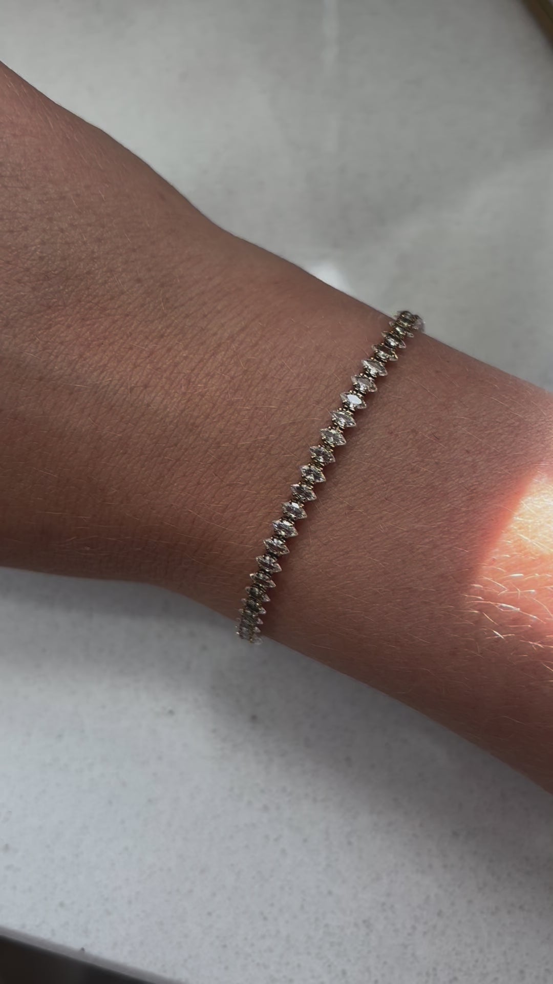Trendy Gouden stainless steel armband met stenen